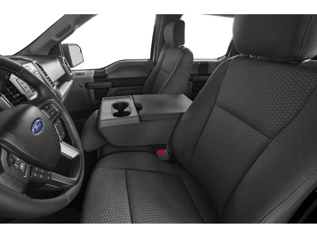 Used 2018 Gray Ford XLT image 6