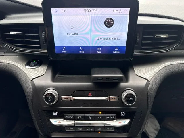 Used 2020 Blue Ford XLT image 13