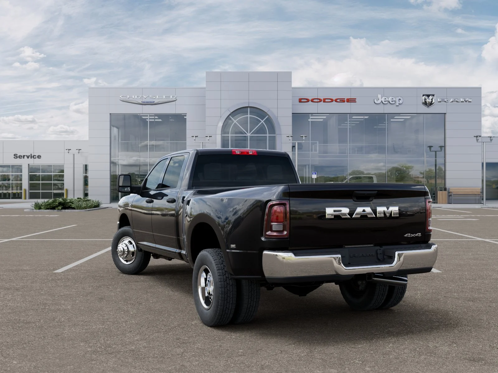 New 2026 Diamond Black Crystal Pearl-Coat Exterior Paint RAM Tradesman image 3