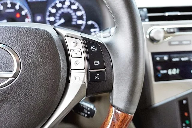 Used 2014 Gray Lexus 350 image 36