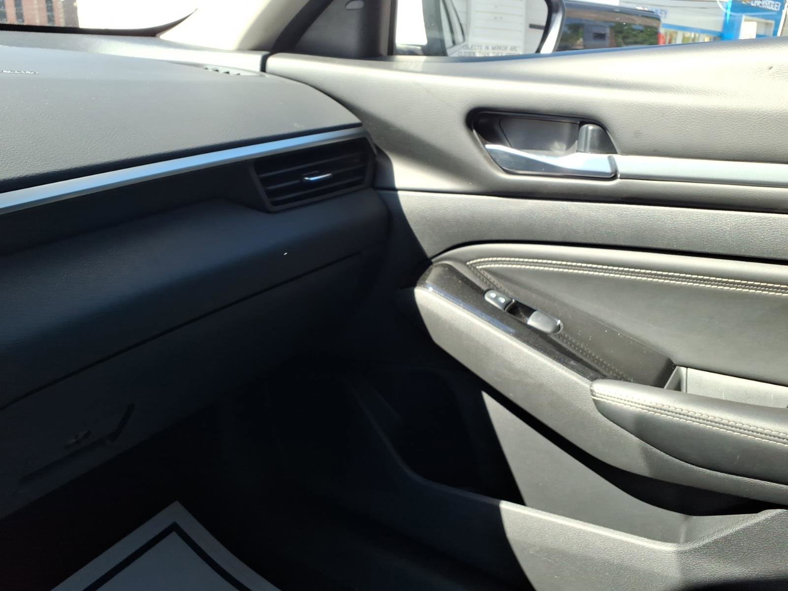 Used 2021 Pearl White Tricoat Nissan 2.5 SV image 27