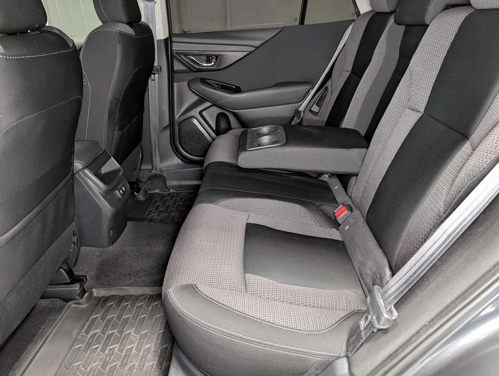 Used 2021 Magnetite Gray Metallic Subaru Premium image 22