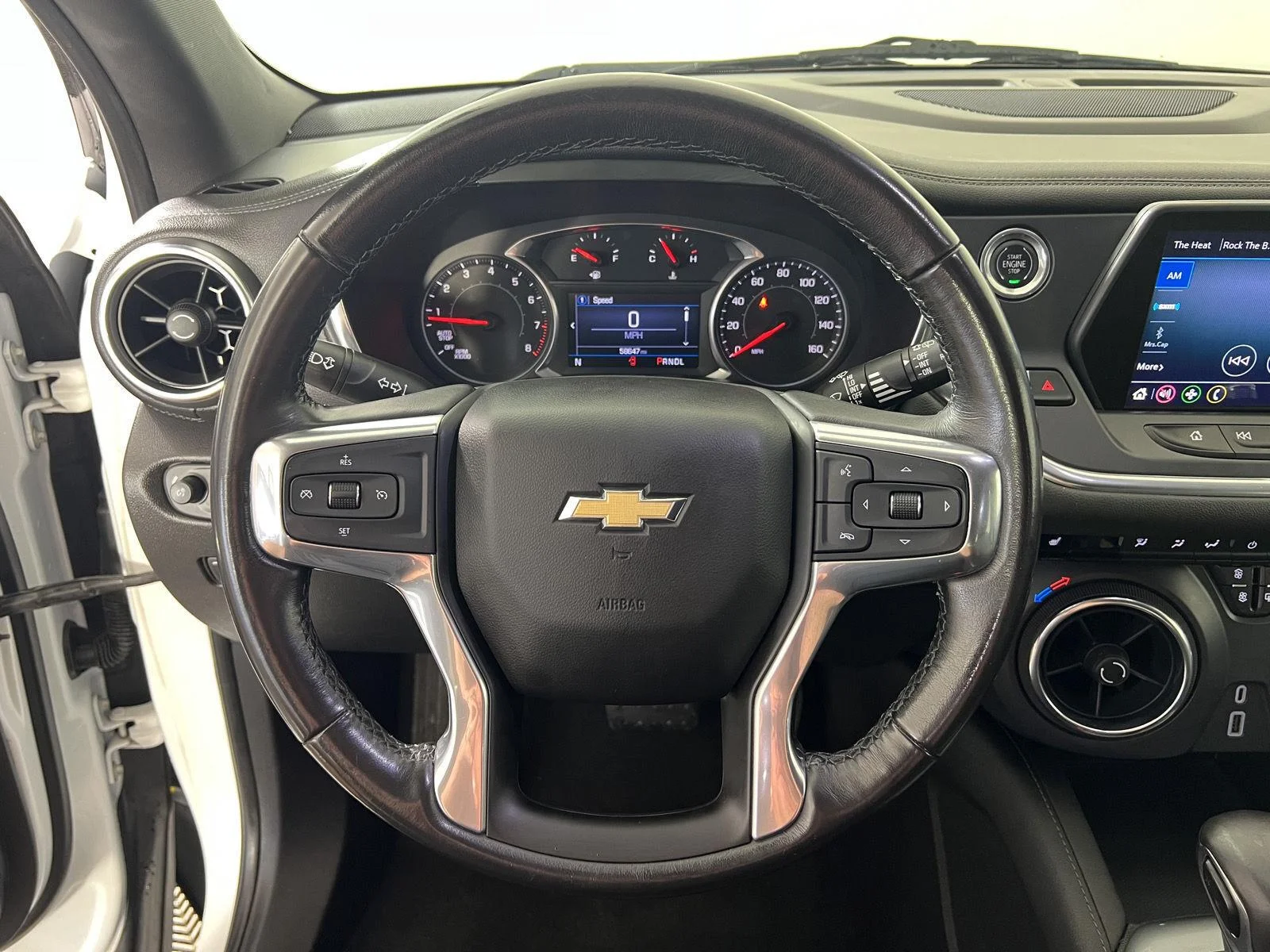 Used 2020 Summit White Chevrolet LT image 14