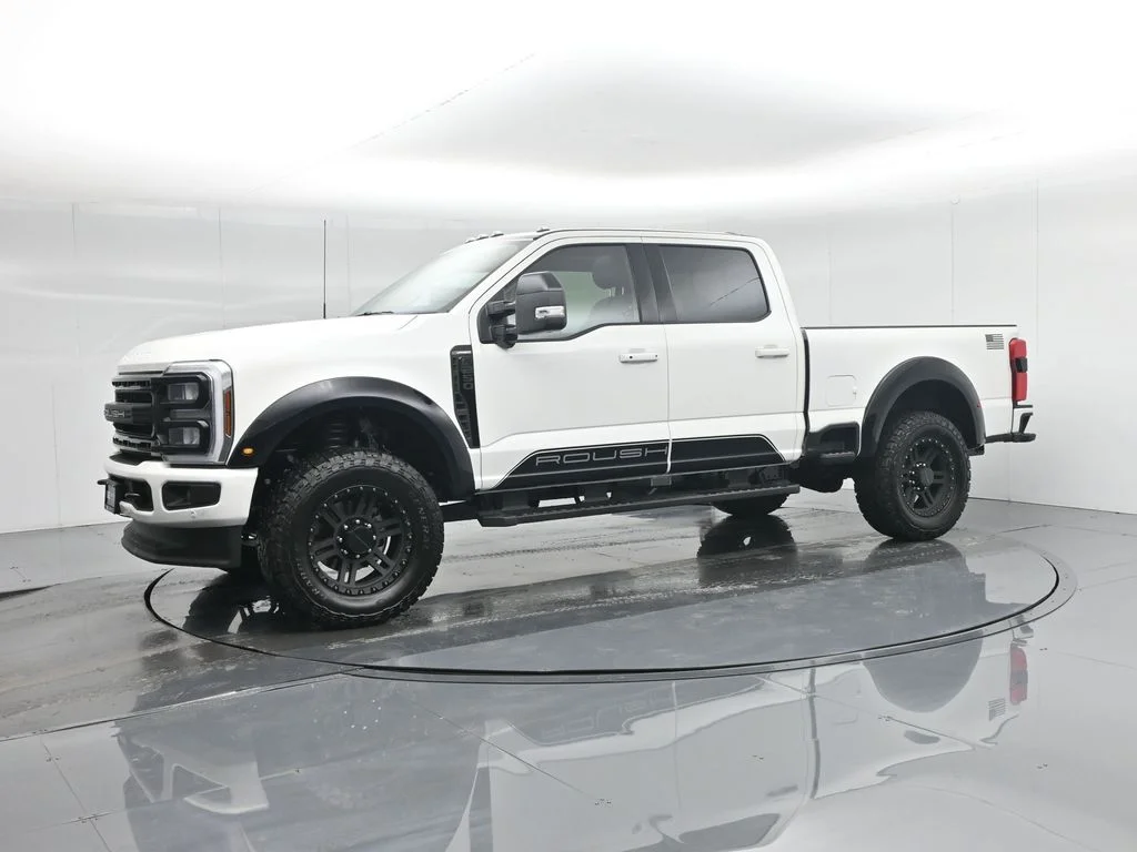 New 2026 Star White Metallic Tri-Coat Ford Lariat image 32