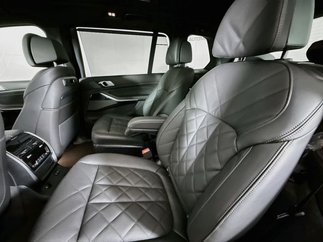 New 2027 Dravit Grey Metallic BMW xDrive40i image 26