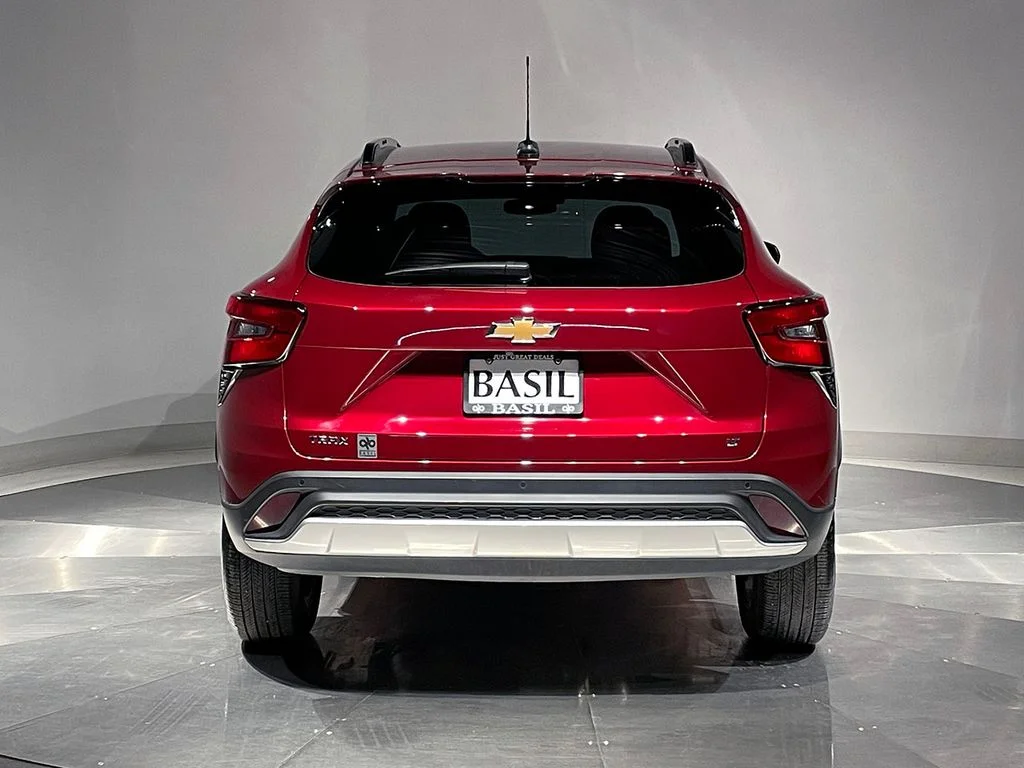 Used 2025 Red Chevrolet LT image 12