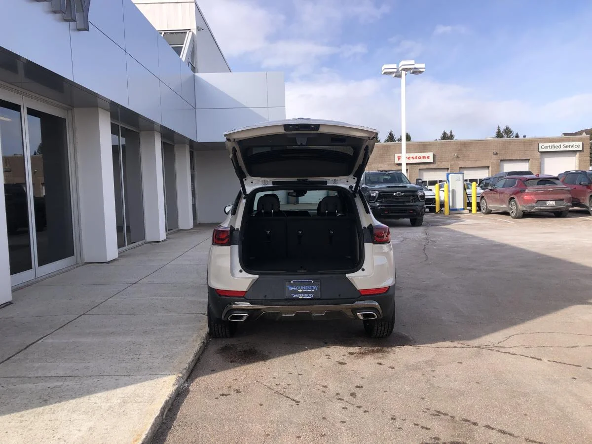 New 2026 White Chevrolet Awd 4dr Activ image 7