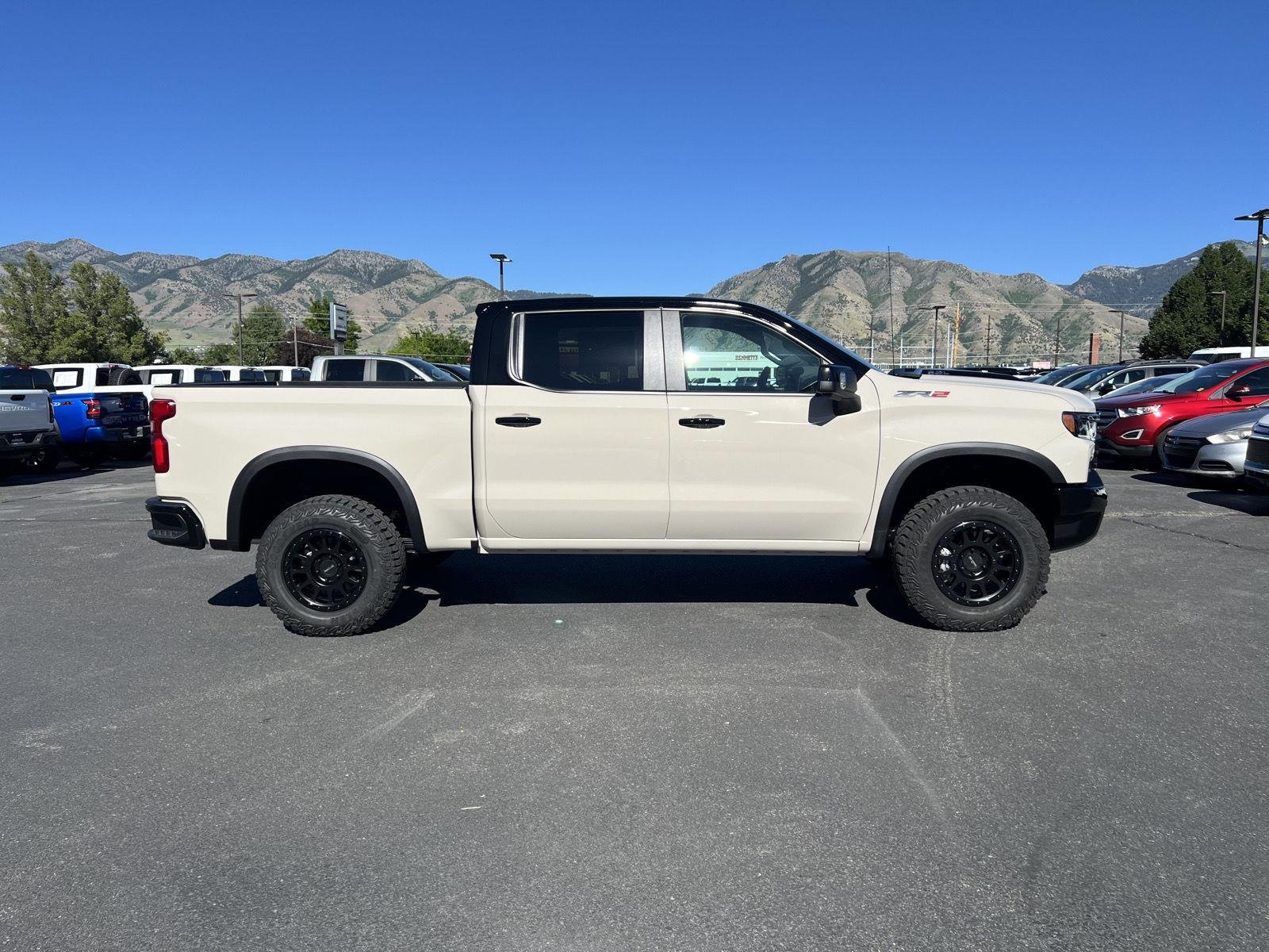 New 2026 White Sands Chevrolet ZR2 image 6