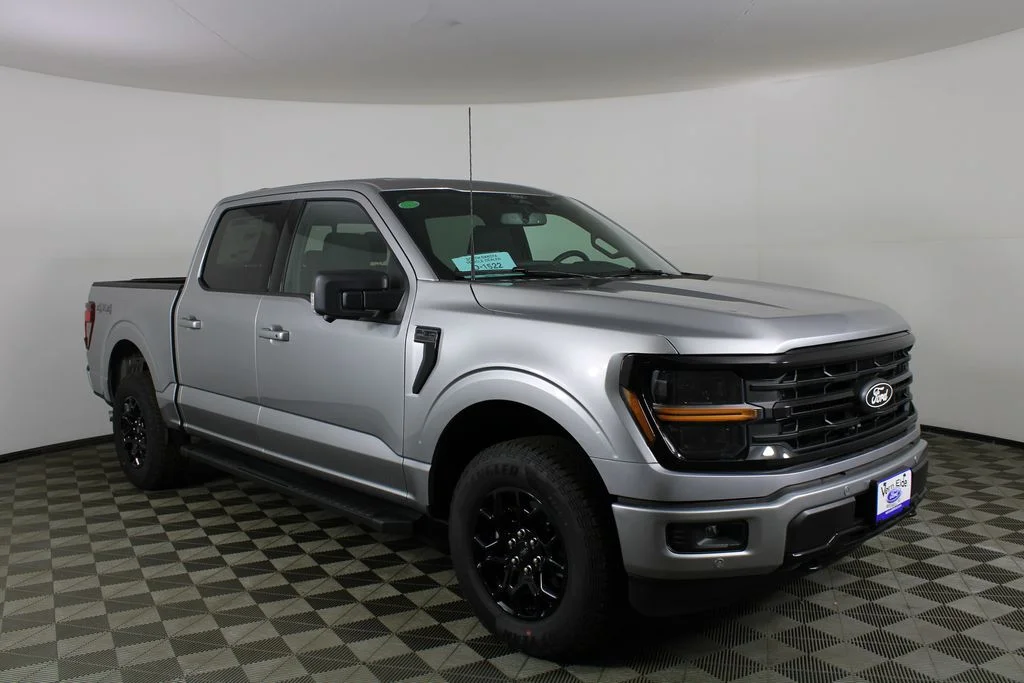 New 2026 Silver Ford XLT image 1