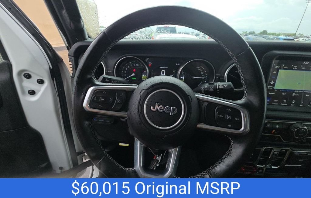 Used 2021 White Jeep Unlimited Rubicon 4xe image 6