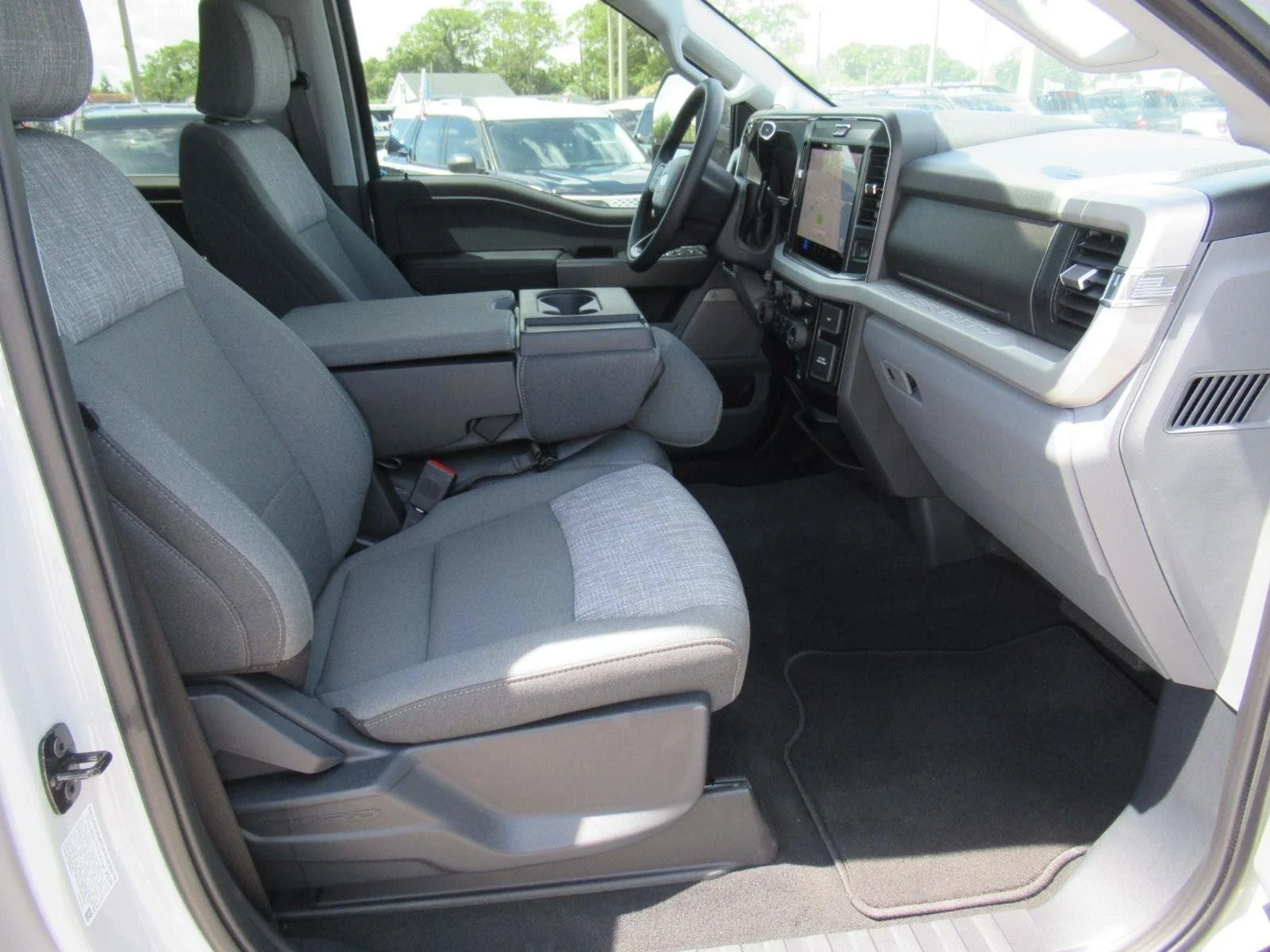 New 2026 Avalanche Ford F-250® XLT image 11