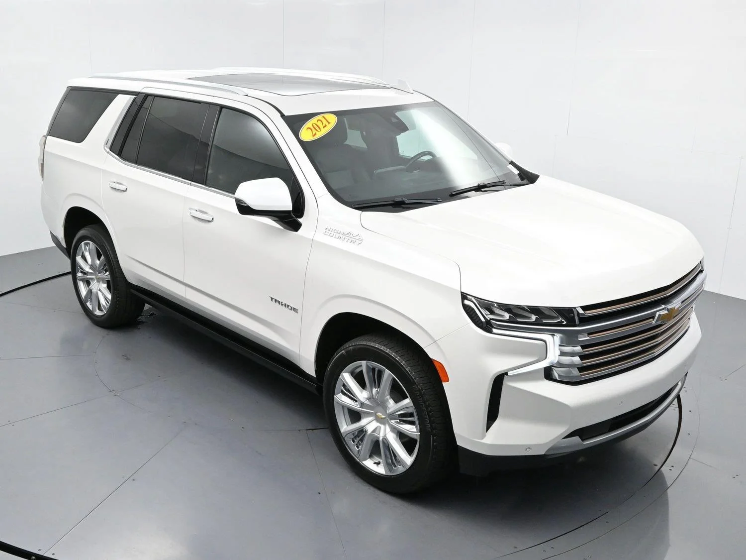 Used 2021 IRIDESCENT PEARL TRICOAT Chevrolet High Country image 40