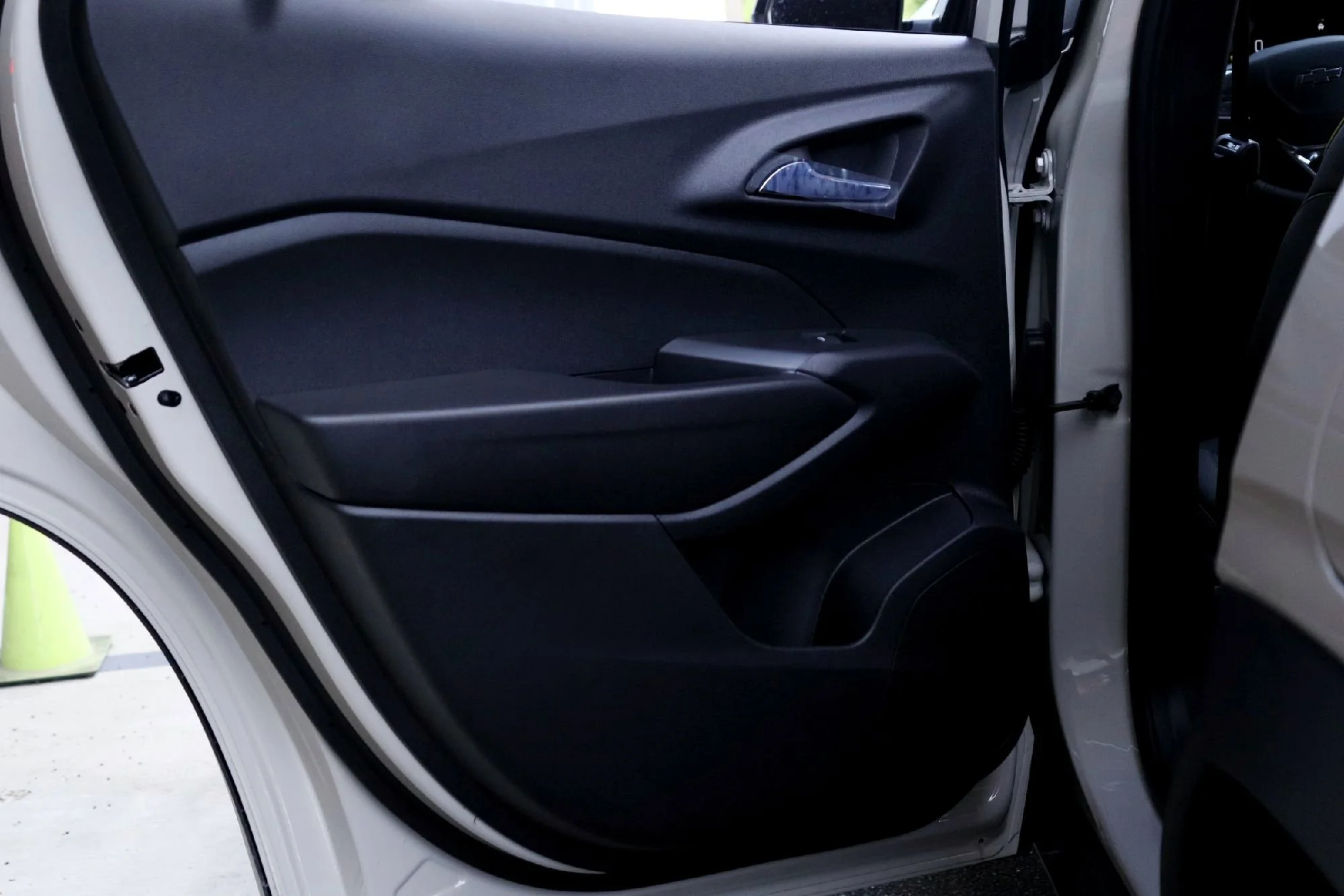 New 2026 White Chevrolet ACTIV image 20