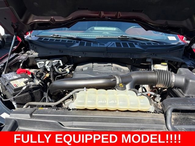 Used 2022 Red Ford Lariat image 11