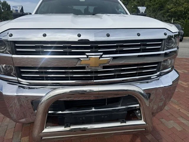 Used 2015 White Chevrolet Work Truck image 20