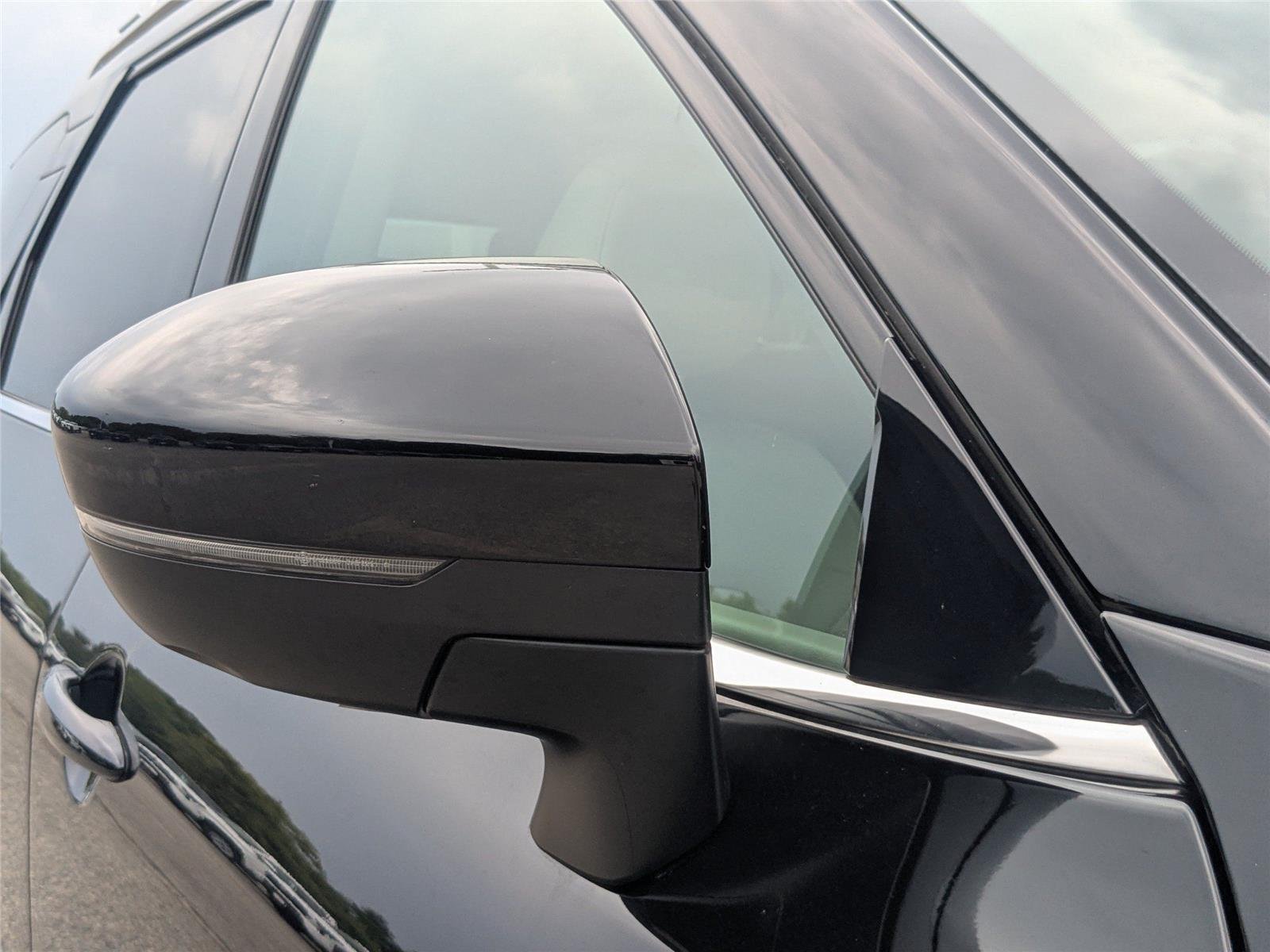 Used 2024 Super Black Nissan SL image 11