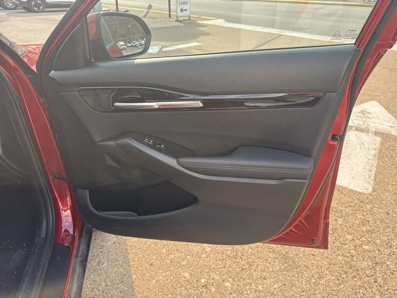 Used 2025 Orange Kia X-Line image 11
