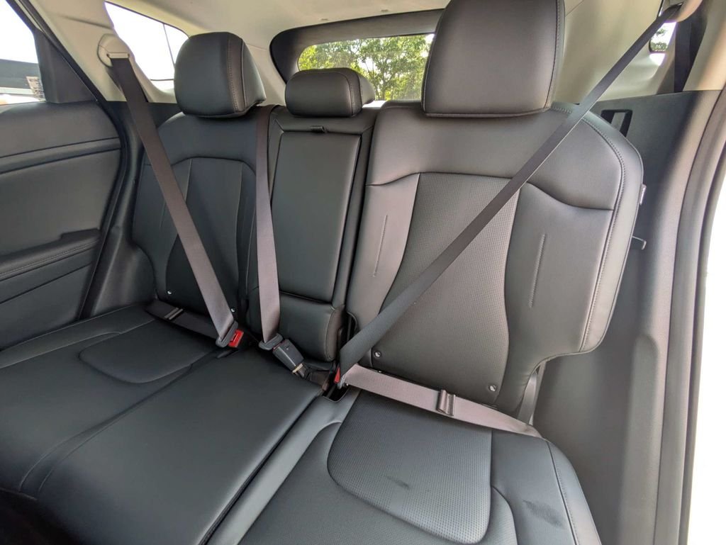 New 2026 Glacial White Pearl Kia EX image 15