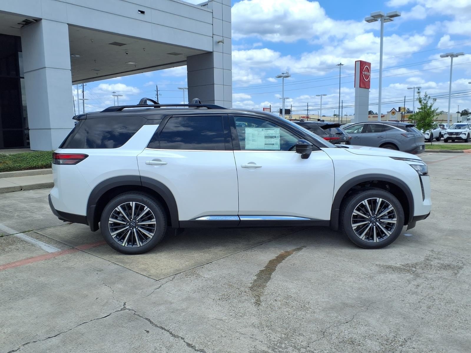 2026 Nissan Pathfinder Platinum White at Robbins Nissan