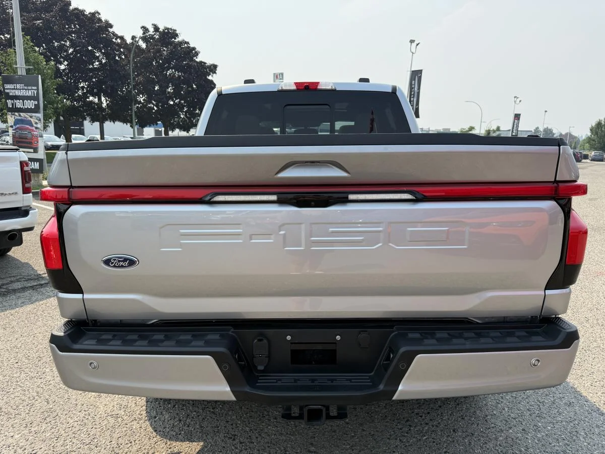 Used 2023 Grey Ford PRO image 6