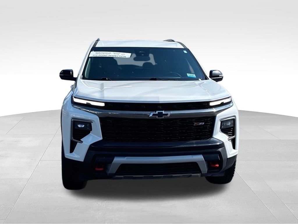 Used 2024 White Chevrolet Z71 image 3