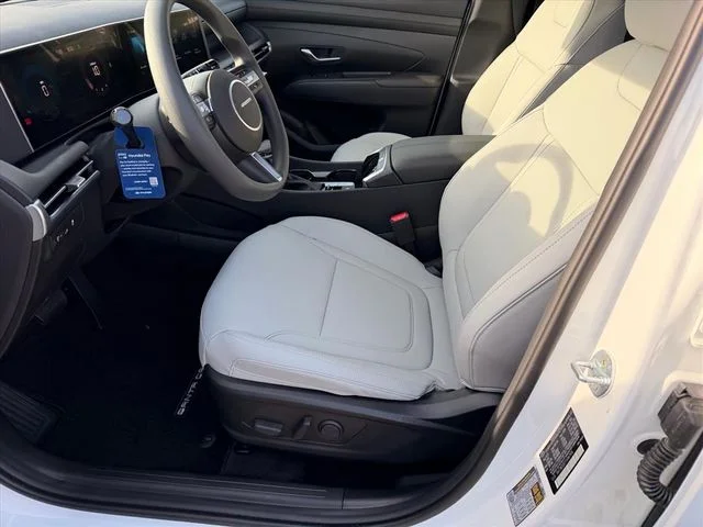 Used 2026 White Hyundai SEL image 8