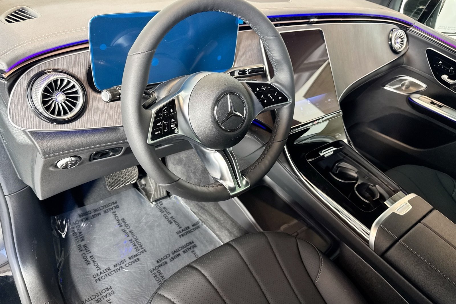 New 2026 Black Mercedes-Benz EQE 320 image 9
