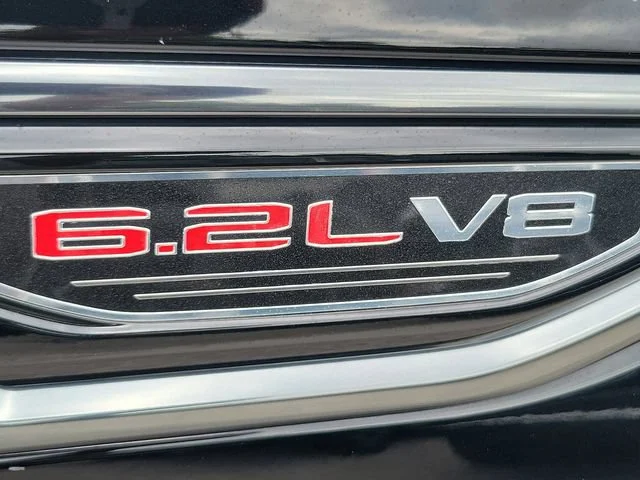 Used 2022 Onyx Black GMC AT4 image 30