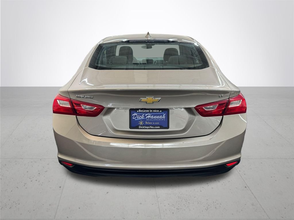 Used 2023 Gray Chevrolet LT image 5