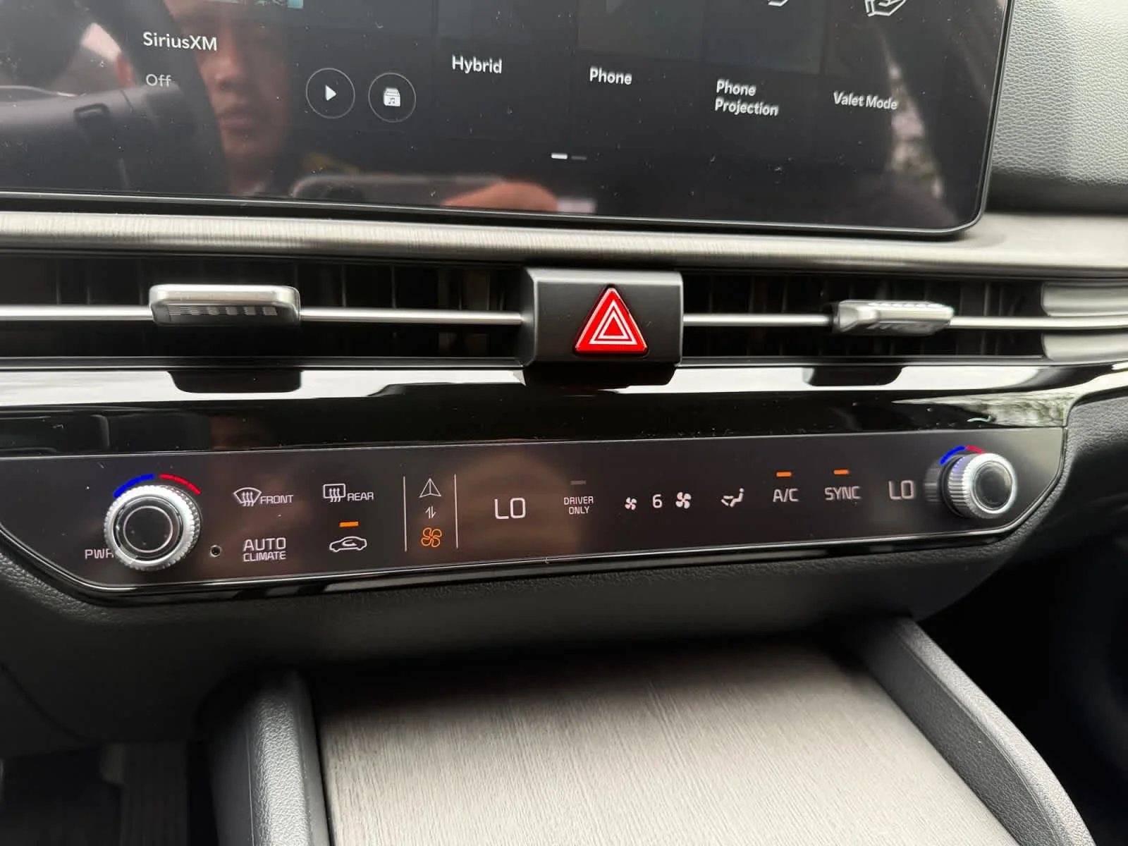 New 2026 Shadow Matte Gray Kia X-Line image 17