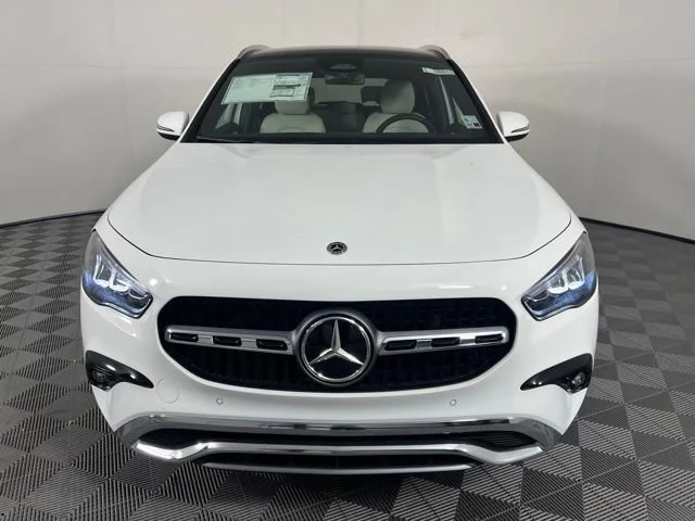 New 2026 Polar White Mercedes-Benz GLA 250 image 45