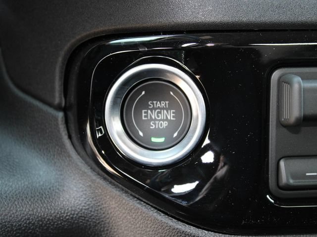 New 2026 Summit White Chevrolet LT image 15