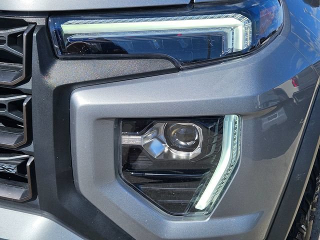 2024 GMC Canyon AT4X - Photo 10