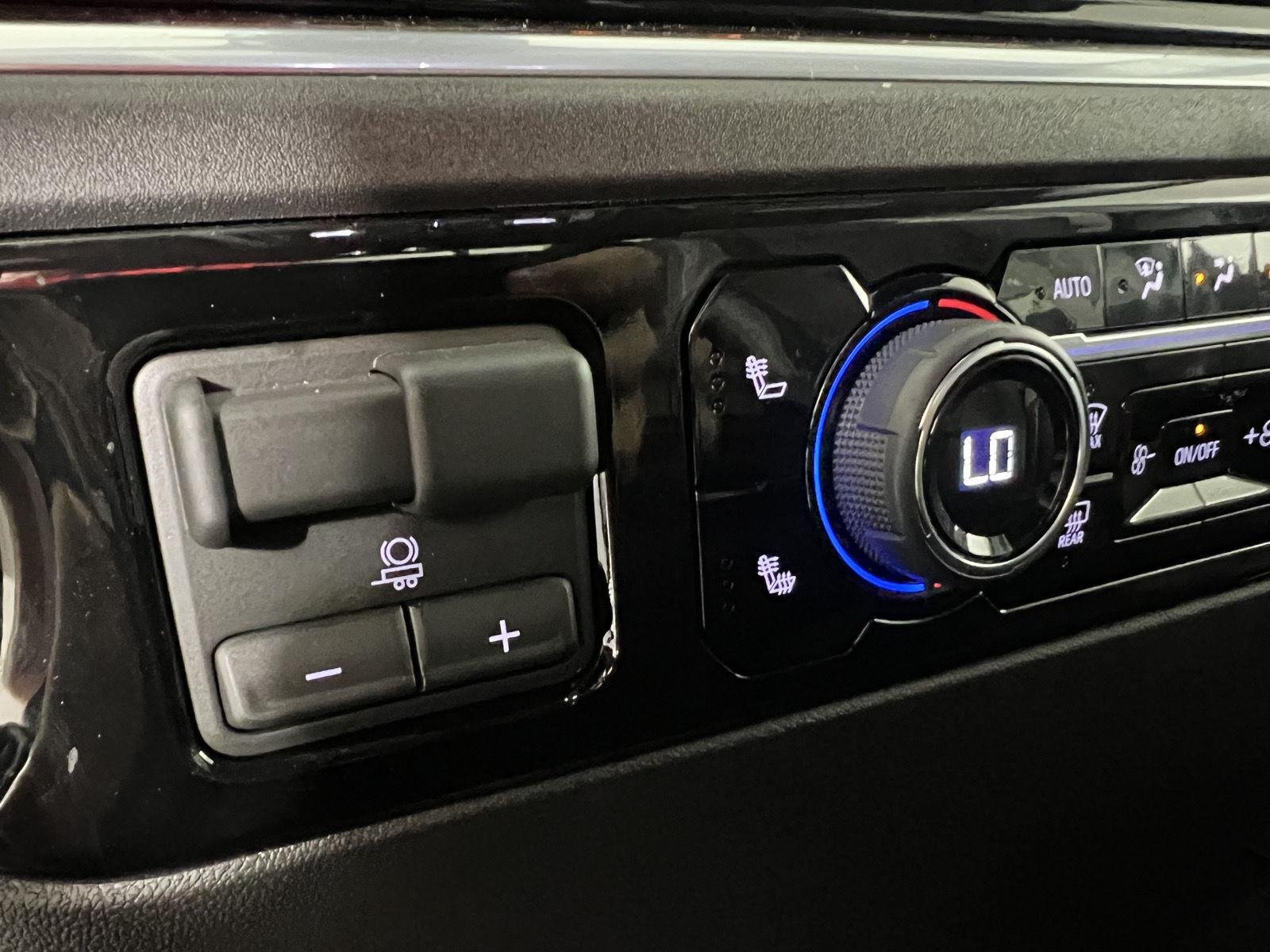 Used 2026 Cypress Gray Chevrolet LT image 21