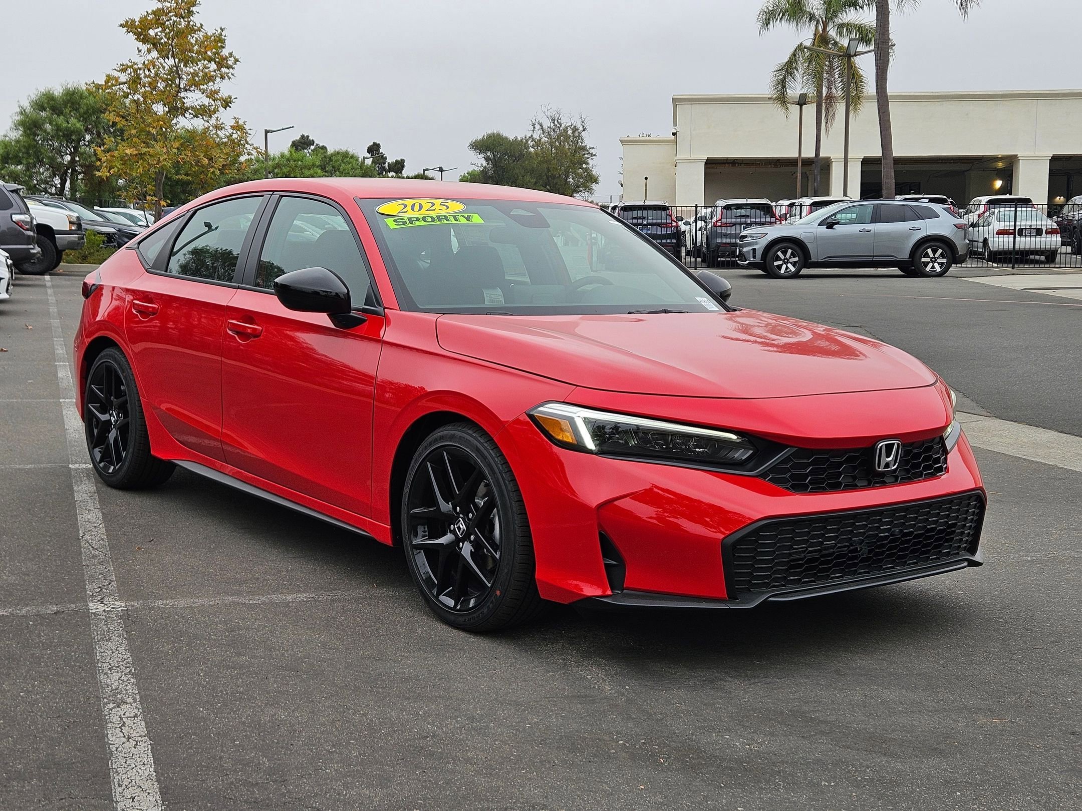 2025 Honda Civic Hatchback Sport - Photo 7