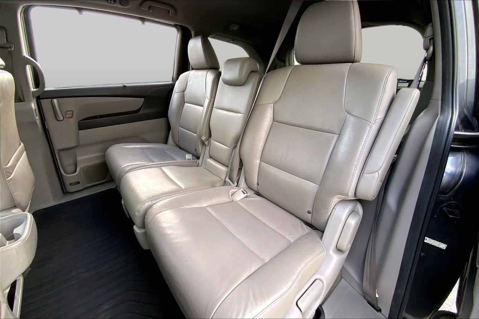 Used 2013 Polished Metal Metallic Honda EX-L image 20