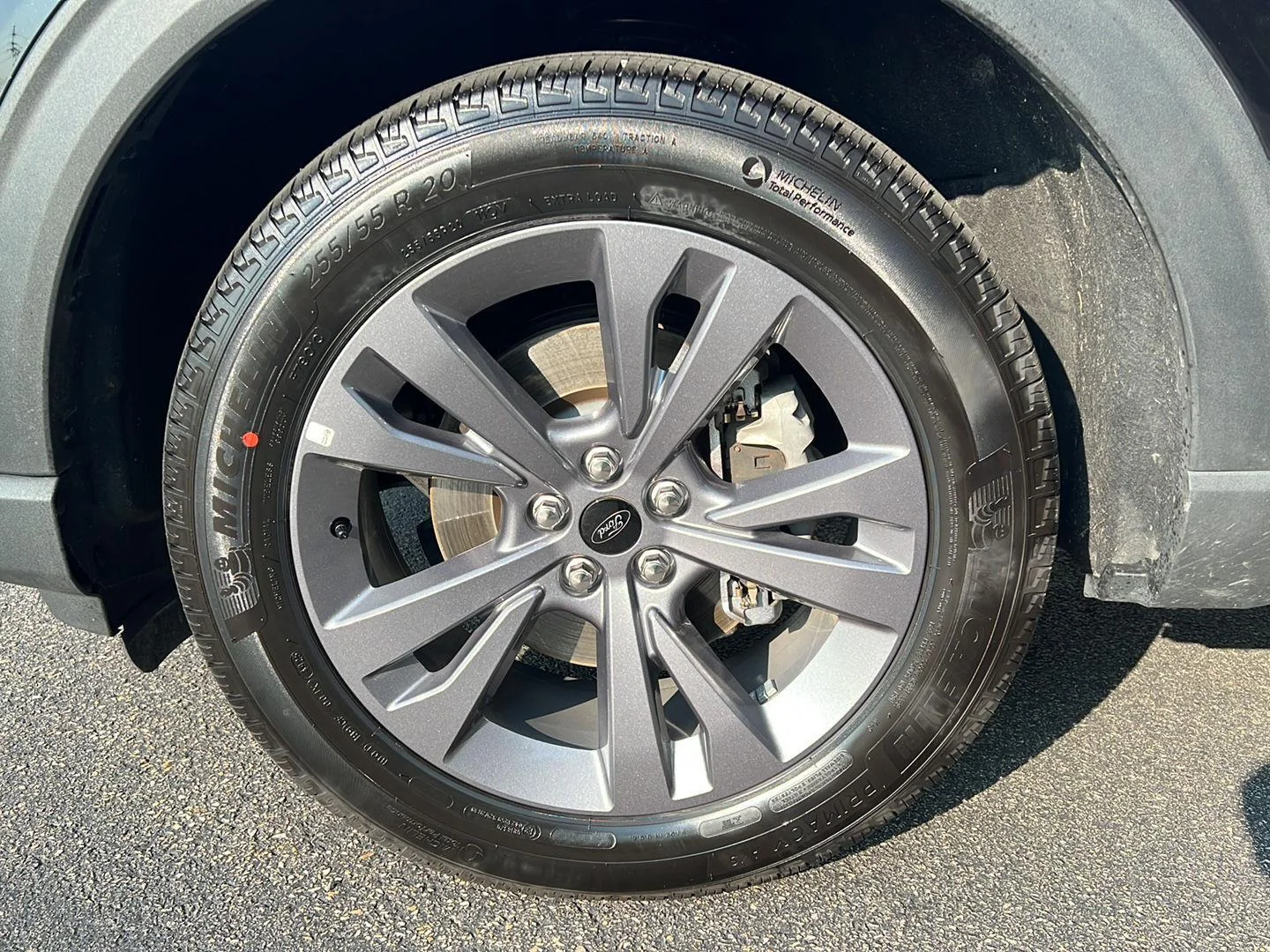 New 2026 Black Metallic Ford Active image 26
