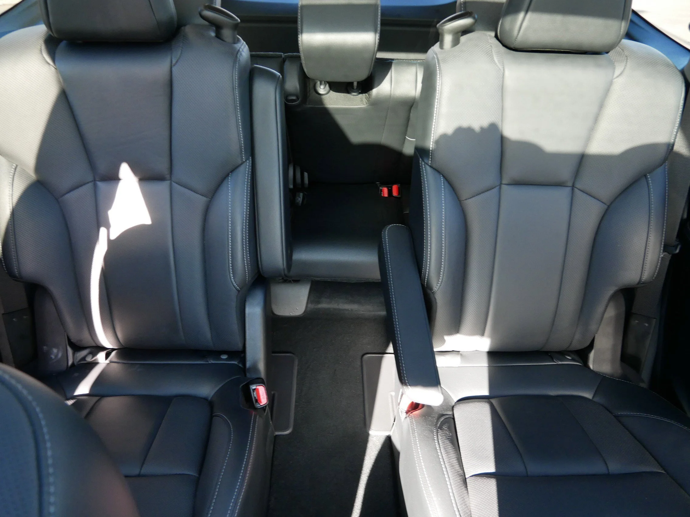 Used 2023 Crimson Red Pearl Subaru Limited image 13