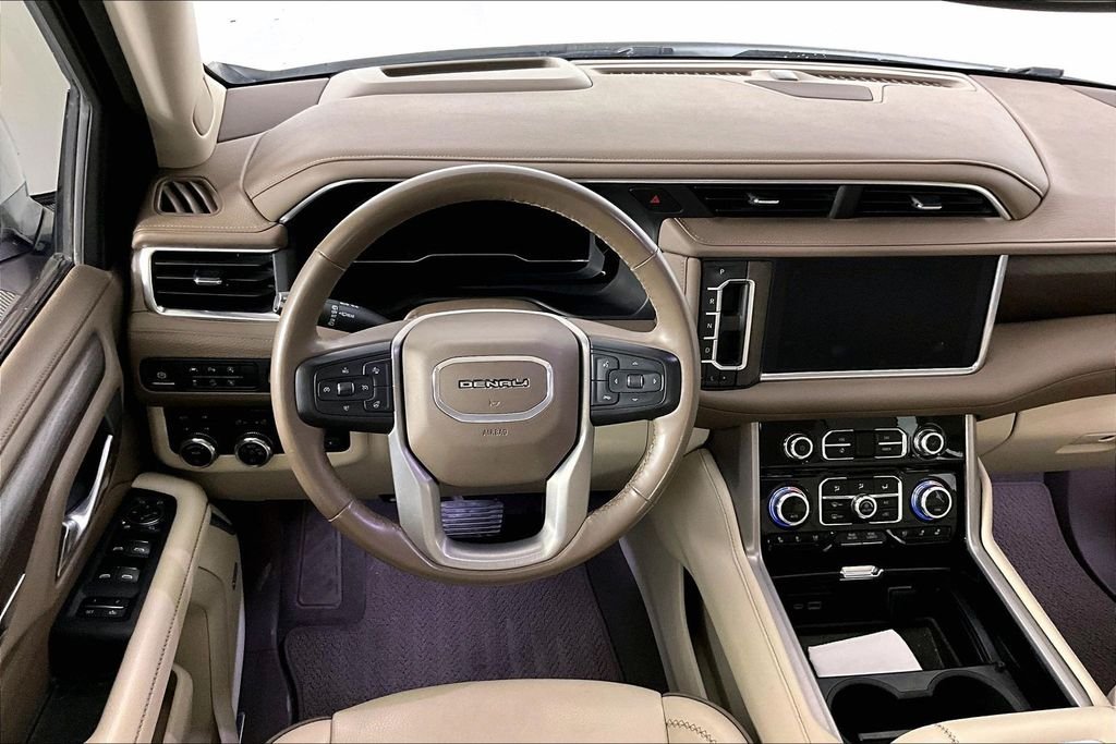 Used 2024 White GMC Denali image 4