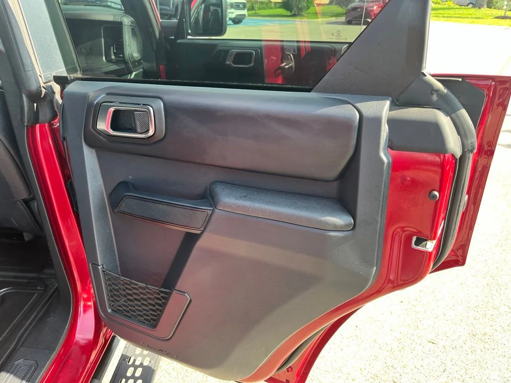 Used 2025 Red Ford Badlands image 9