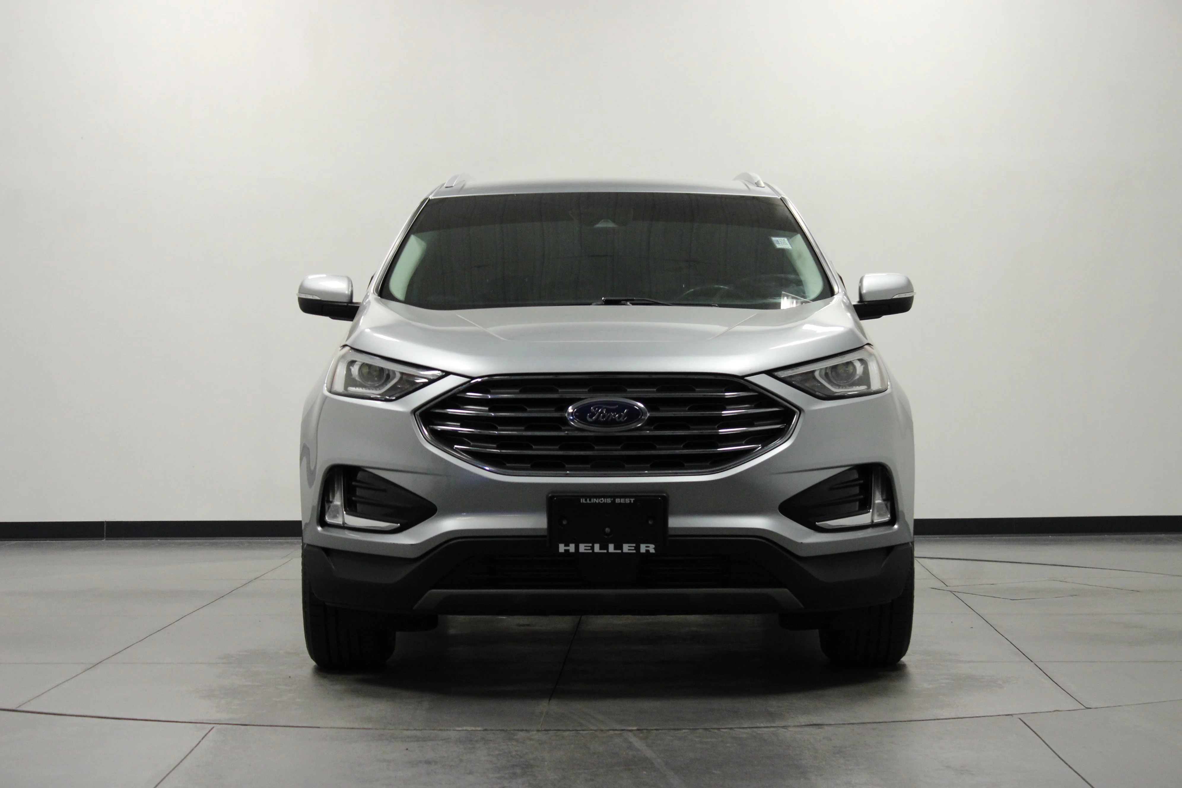 Used 2020 Iconic Silver Metallic Ford SEL image 9