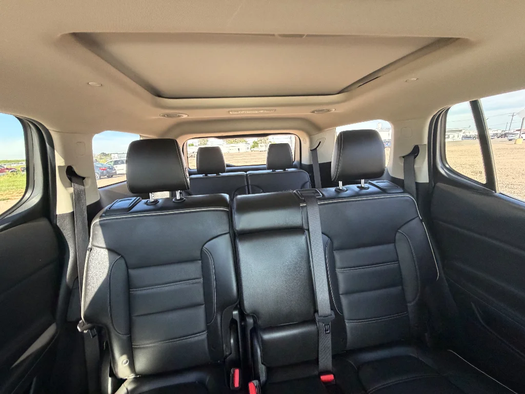 Used 2019 Ebony Twilight Metallic GMC Denali image 20