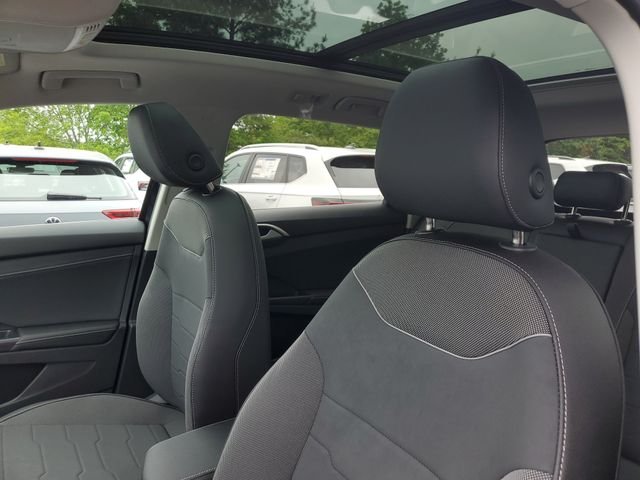 New 2026 Black Volkswagen 1.5T SE Black image 16