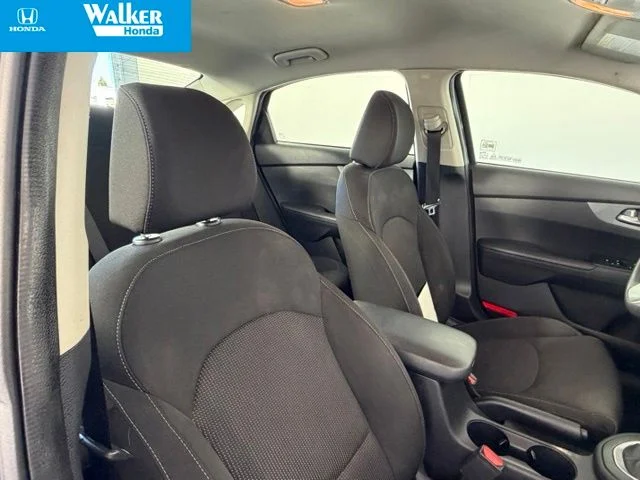 Used 2021 Gray Kia LXS image 37