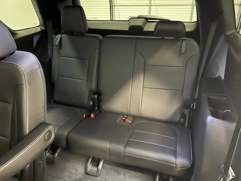 Used 2023 Summit White Chevrolet LT Leather image 28