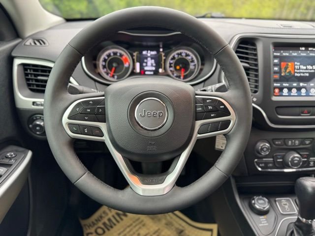 Used 2022 Crystal Metallic Jeep X image 22