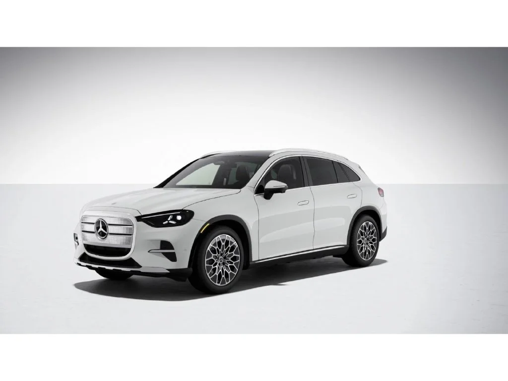 New 2027 White Mercedes-Benz GLC 400 image 39