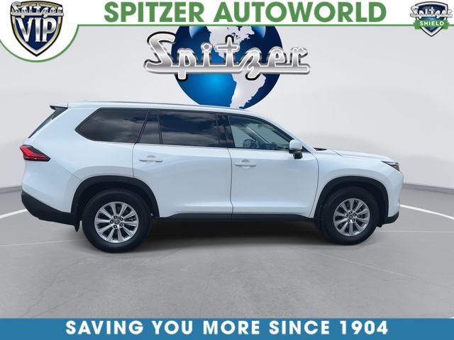Used 2024 Beige Toyota XLE image 10