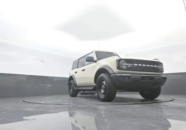 New 2026 Desert Sand Ford Outer Banks® image 32