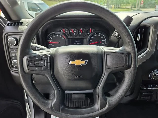 Used 2024 Summit White Chevrolet Custom image 31